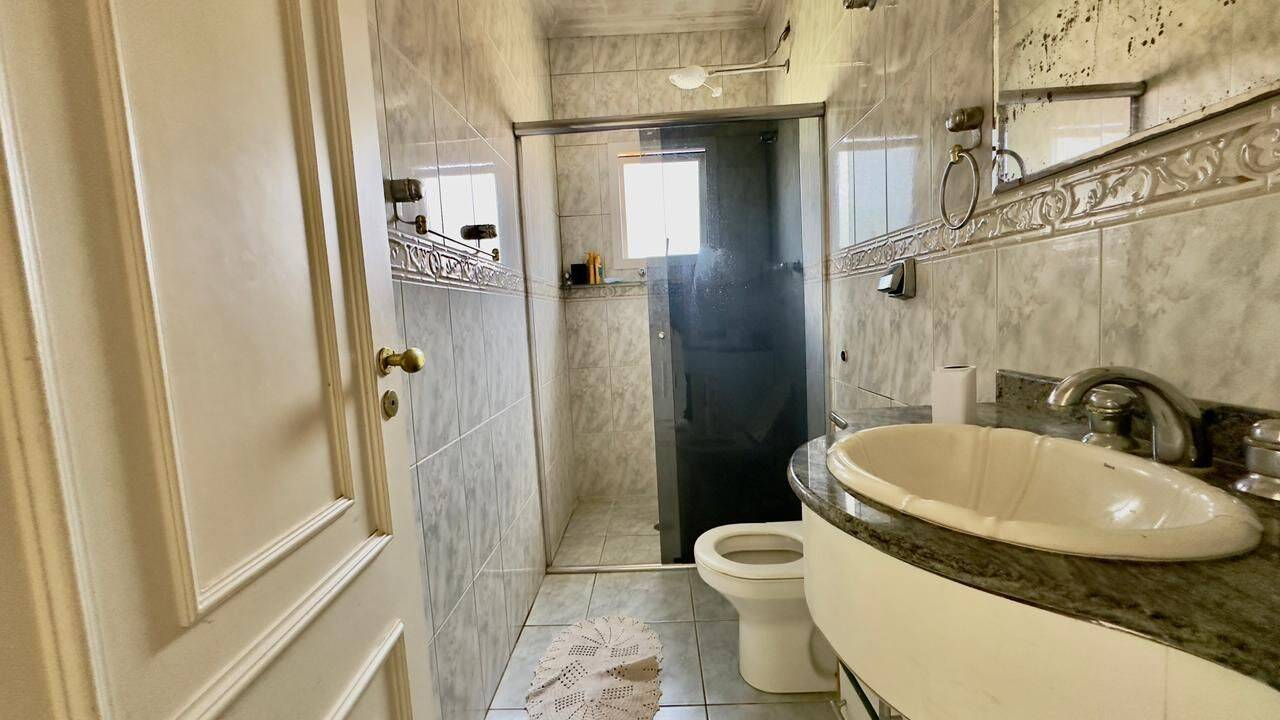 Casa, 6 quartos, 705 m² - Foto 14