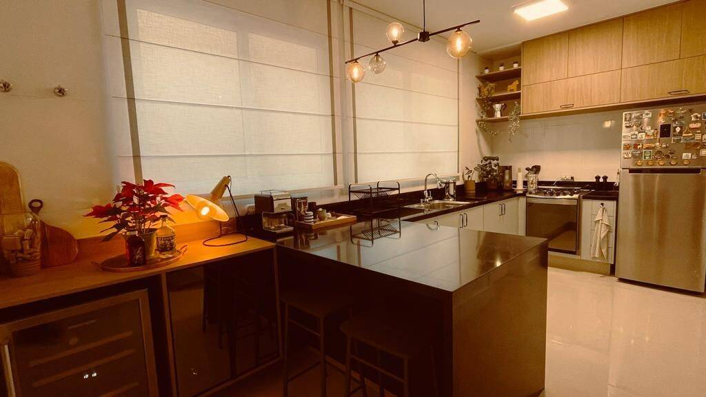 Casa, 4 quartos, 240 m² - Foto 14
