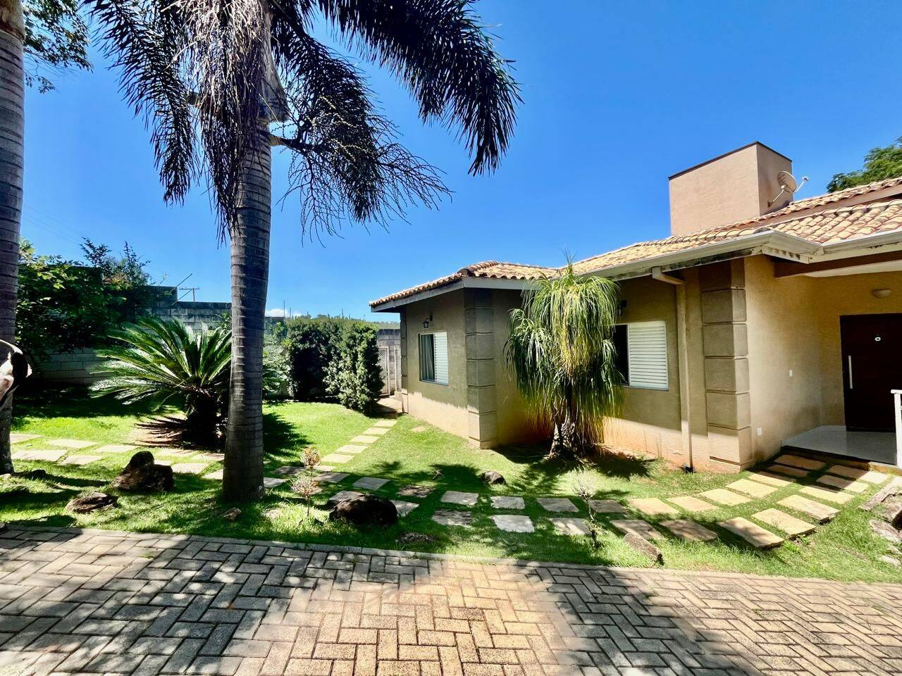 Casa, 4 quartos, 220 m² - Foto 3