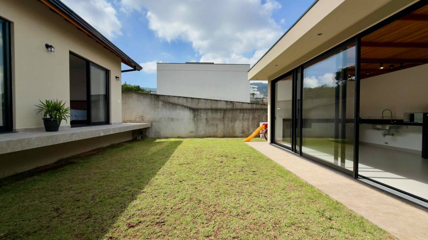 Casa, 3 quartos, 250 m² - Foto 18