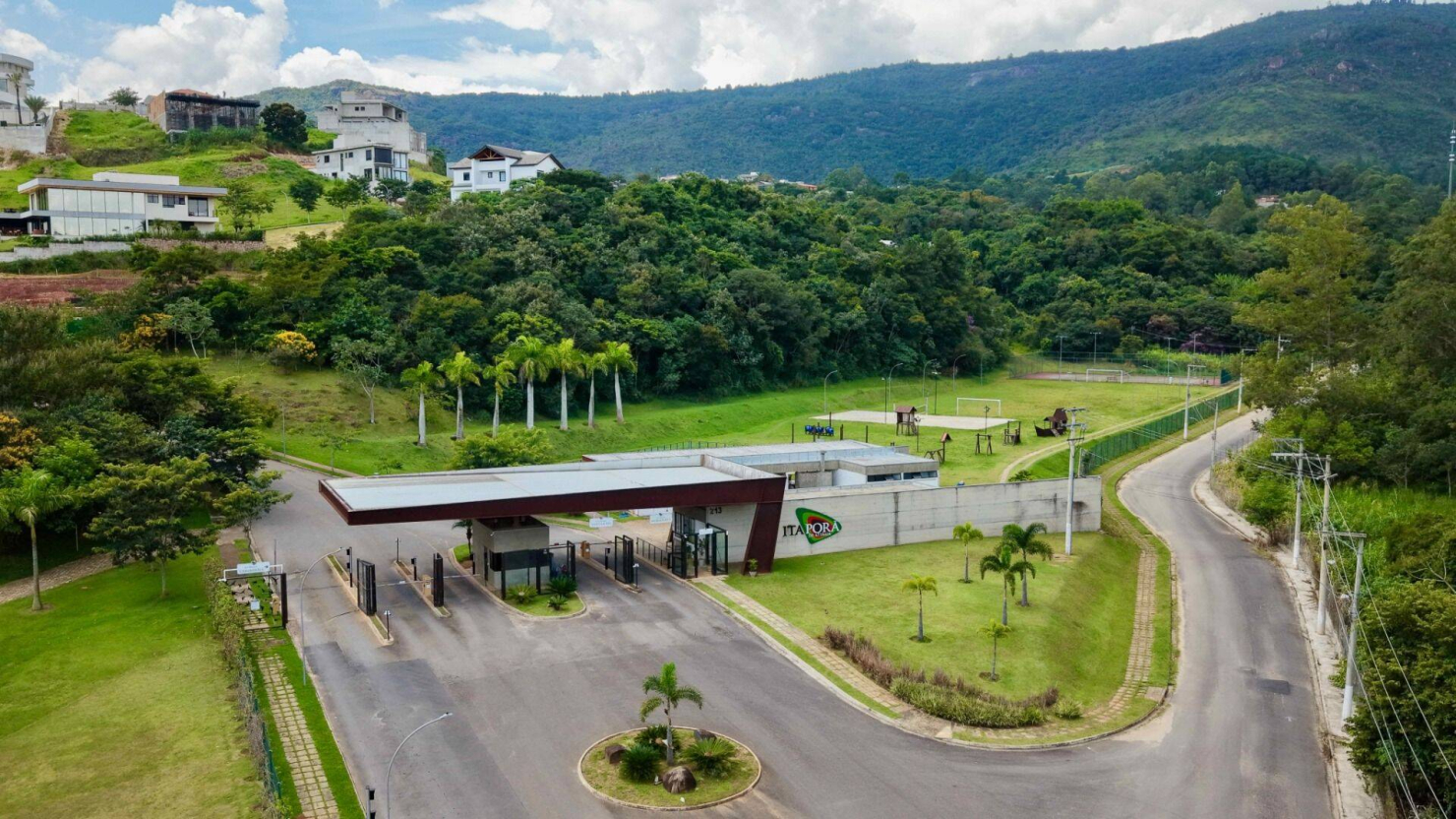 Casa, 3 quartos, 250 m² - Foto 40