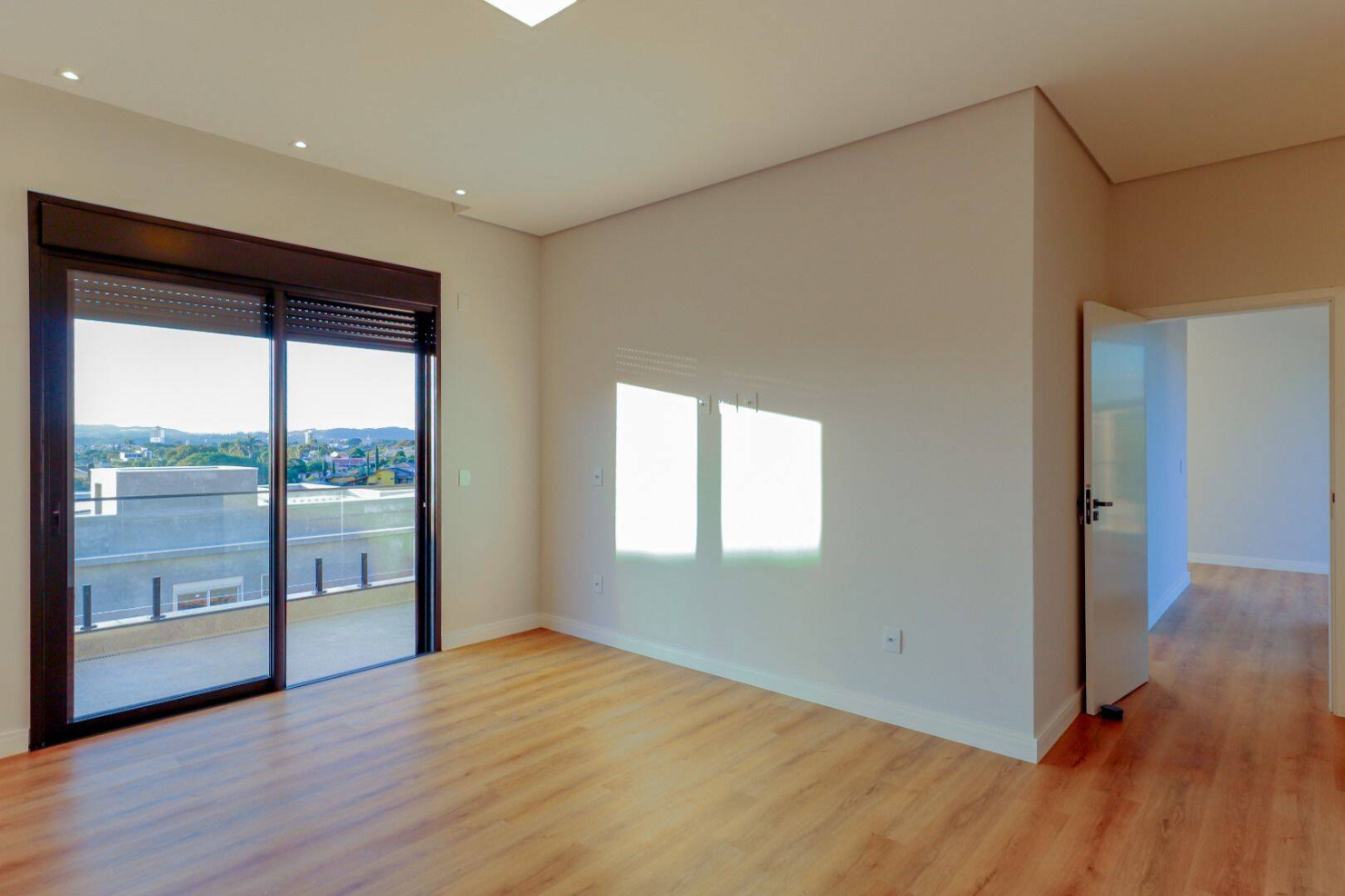 Casa, 4 quartos, 295 m² - Foto 32