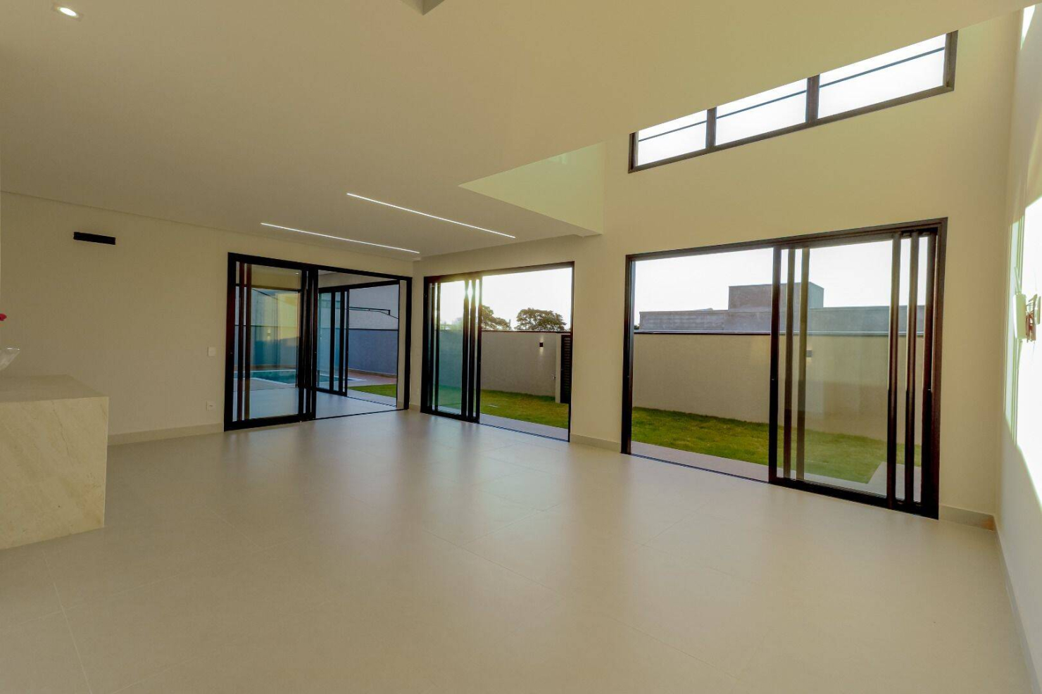 Casa, 4 quartos, 295 m² - Foto 43