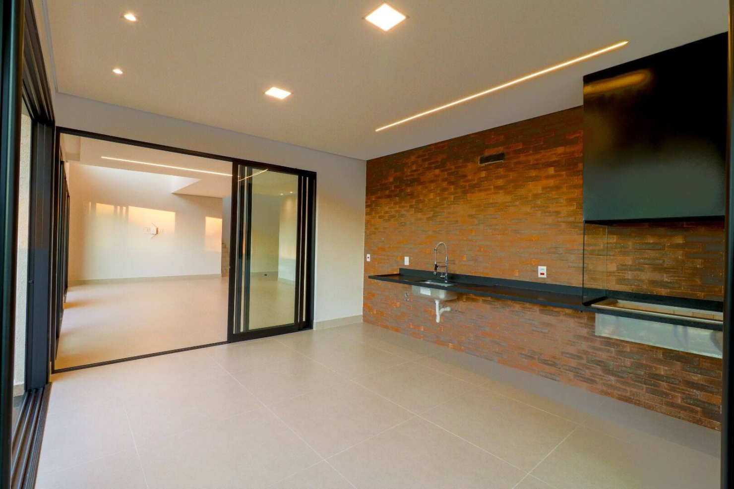 Casa, 4 quartos, 295 m² - Foto 59
