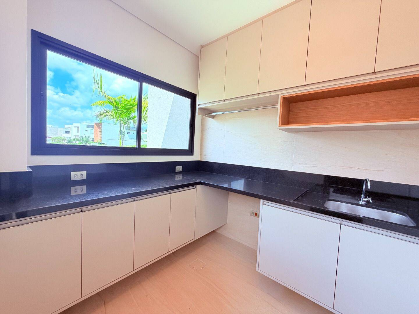 Casa, 3 quartos, 244 m² - Foto 4