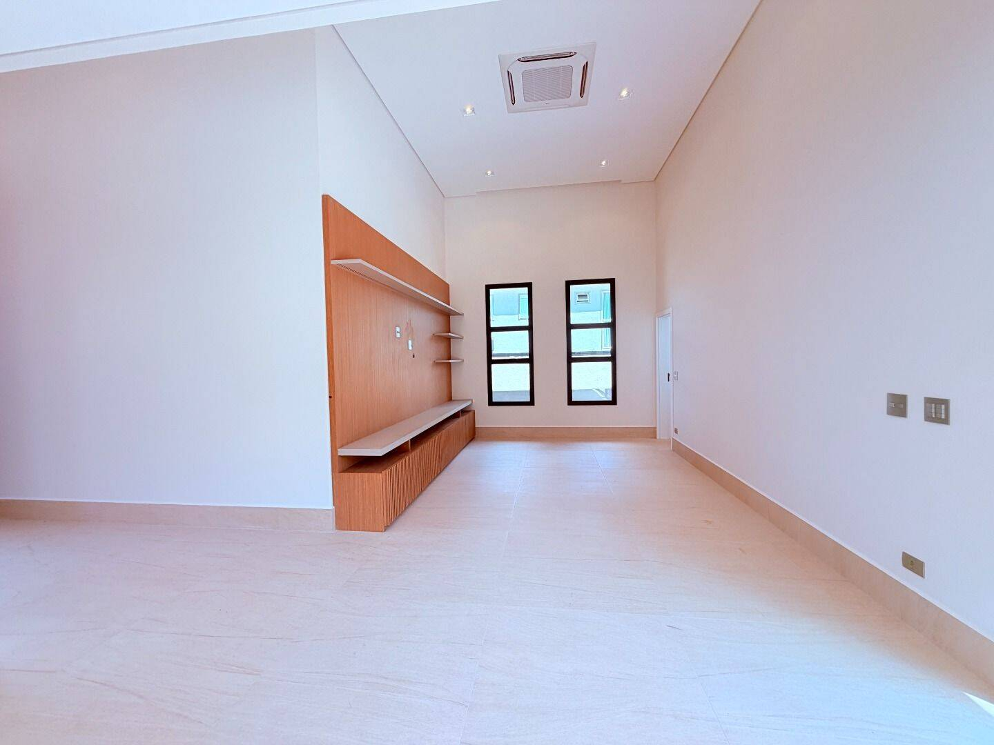Casa, 3 quartos, 244 m² - Foto 6