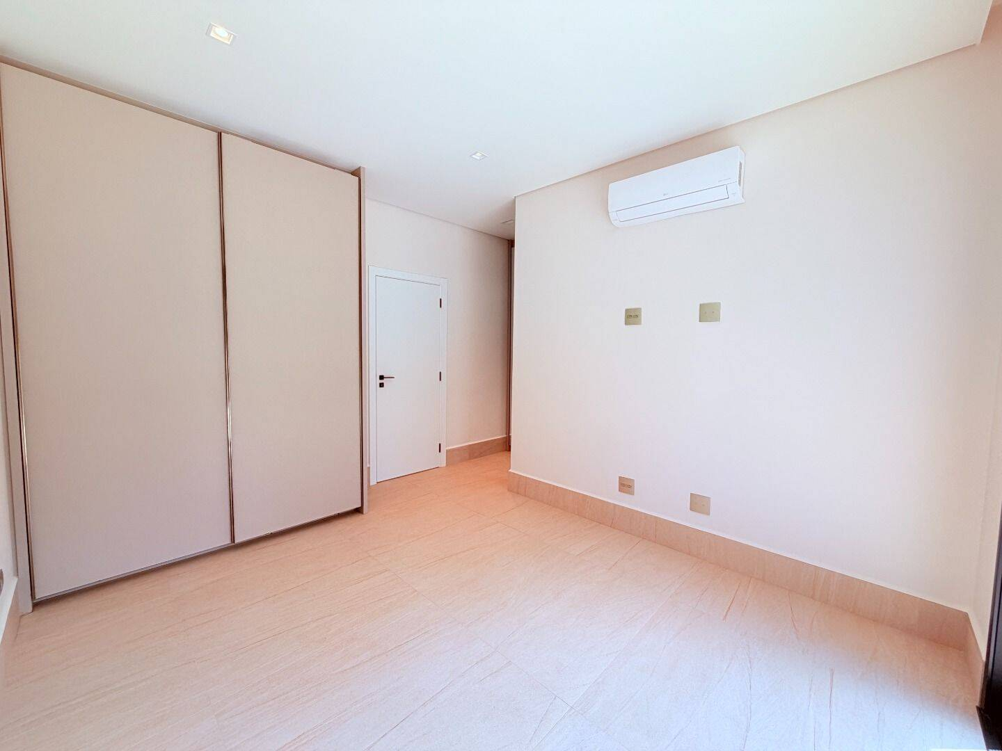 Casa, 3 quartos, 244 m² - Foto 16