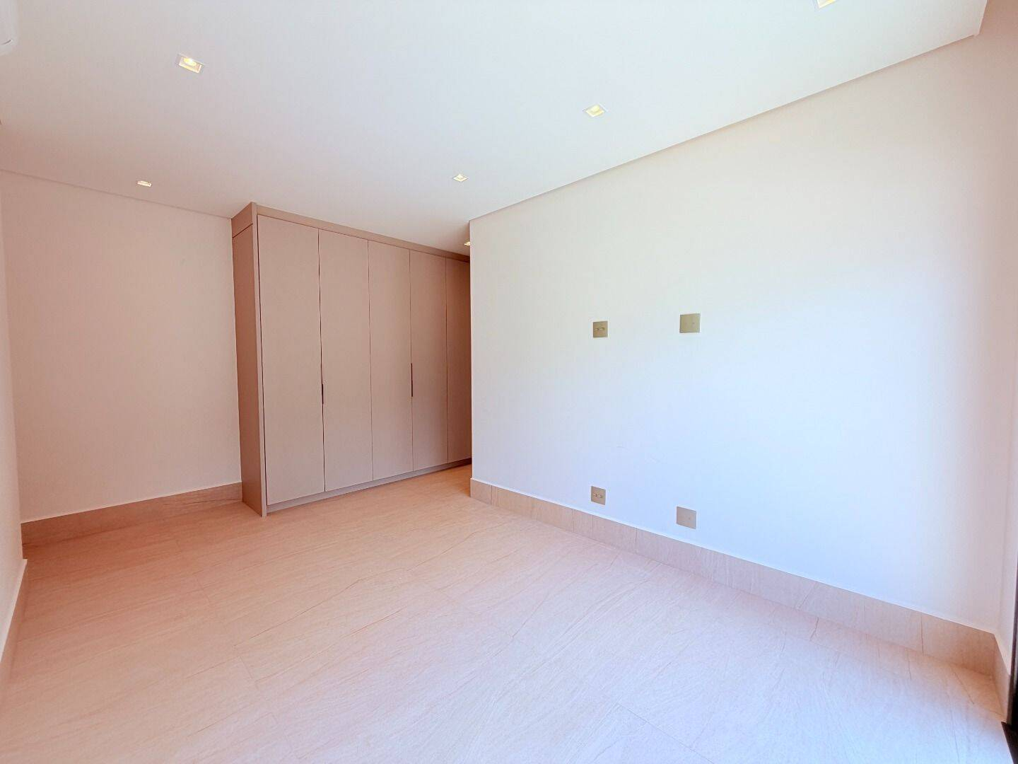 Casa, 3 quartos, 244 m² - Foto 20