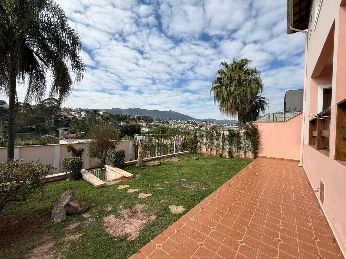 Casa, 3 quartos, 316 m² - Foto 3