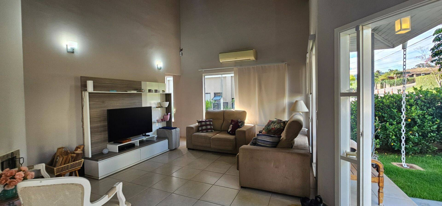 Casa, 3 quartos, 236 m² - Foto 14