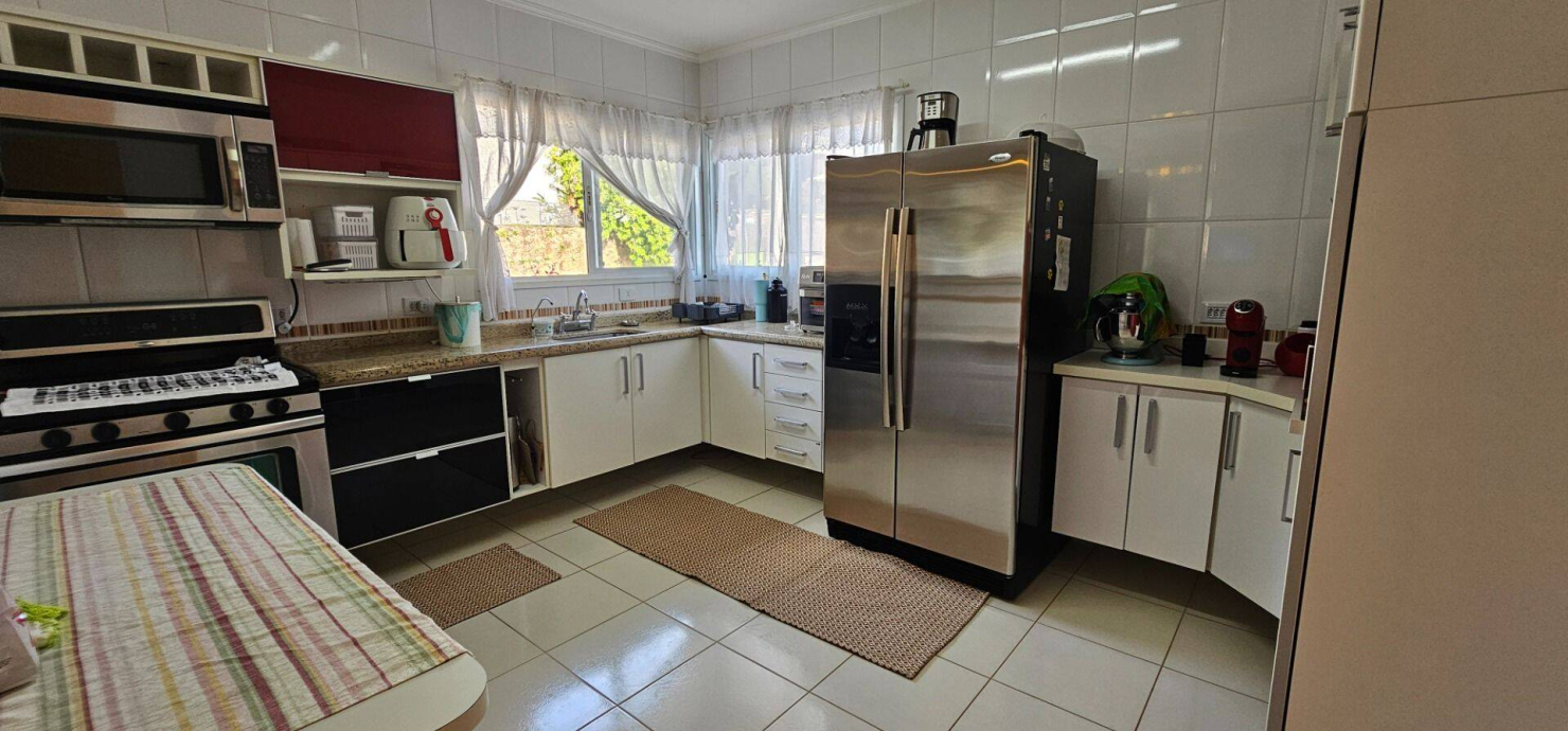 Casa, 3 quartos, 236 m² - Foto 20