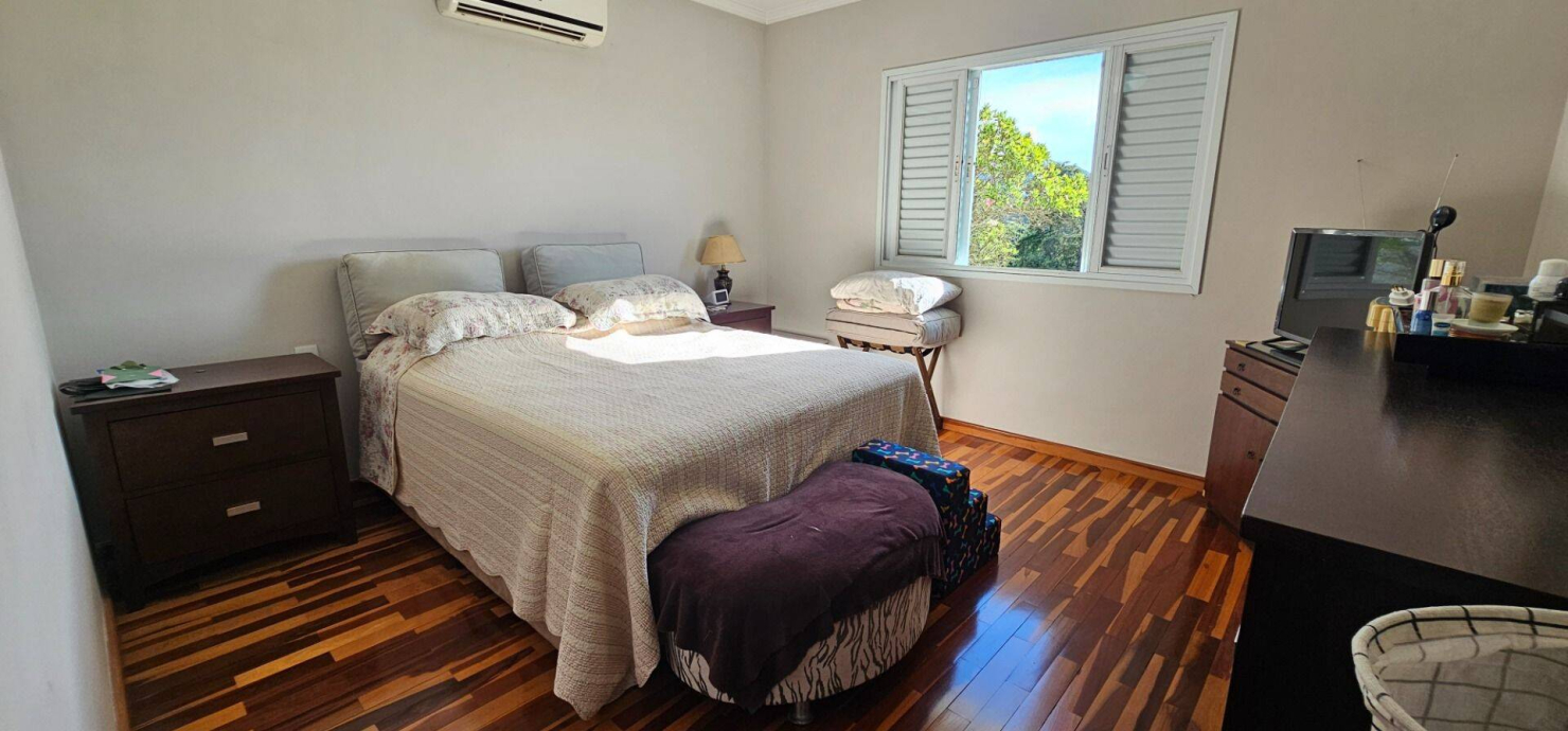 Casa, 3 quartos, 236 m² - Foto 27