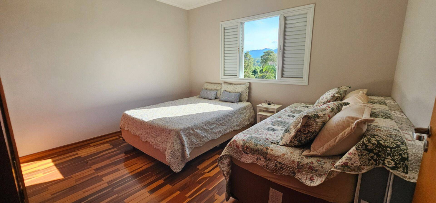 Casa, 3 quartos, 236 m² - Foto 29