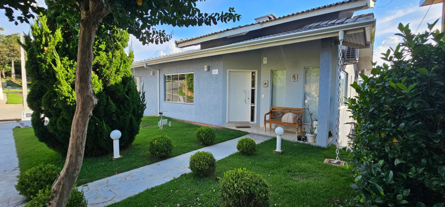 Casa, 3 quartos, 236 m² - Foto 13