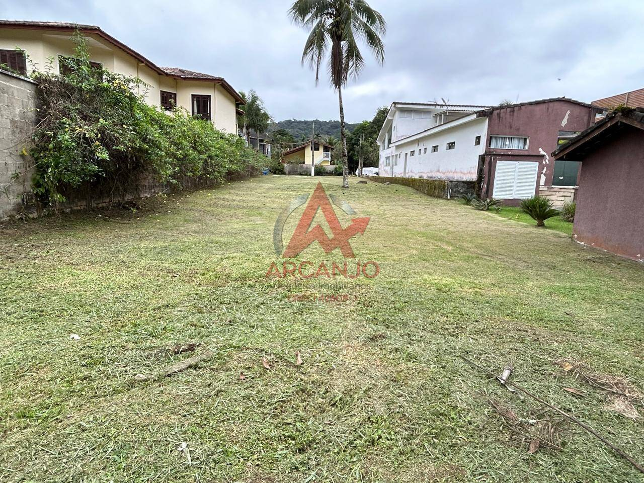 Terreno, 1385 m² - Foto 1