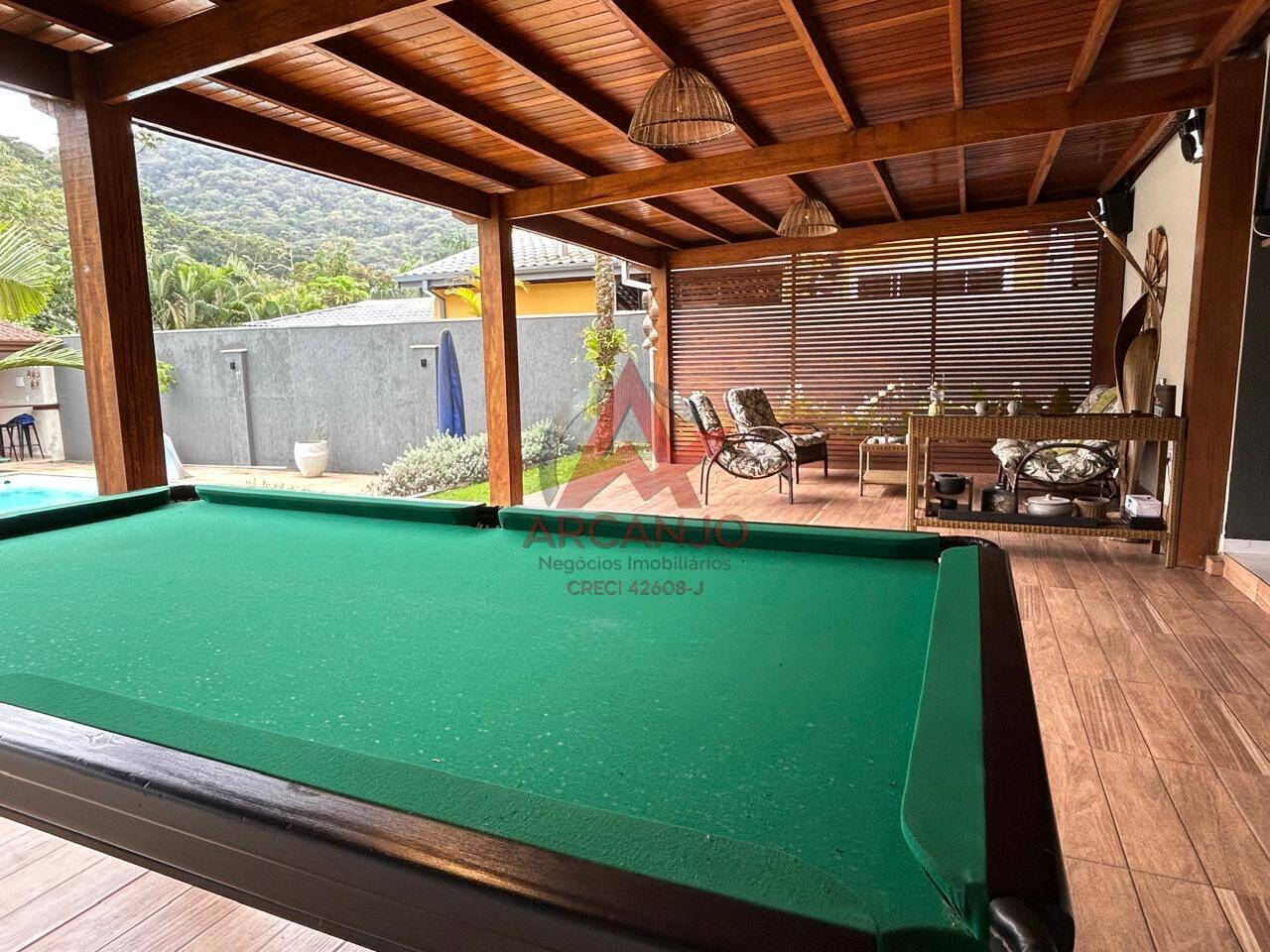 Casa, 3 quartos, 270 m² - Foto 14