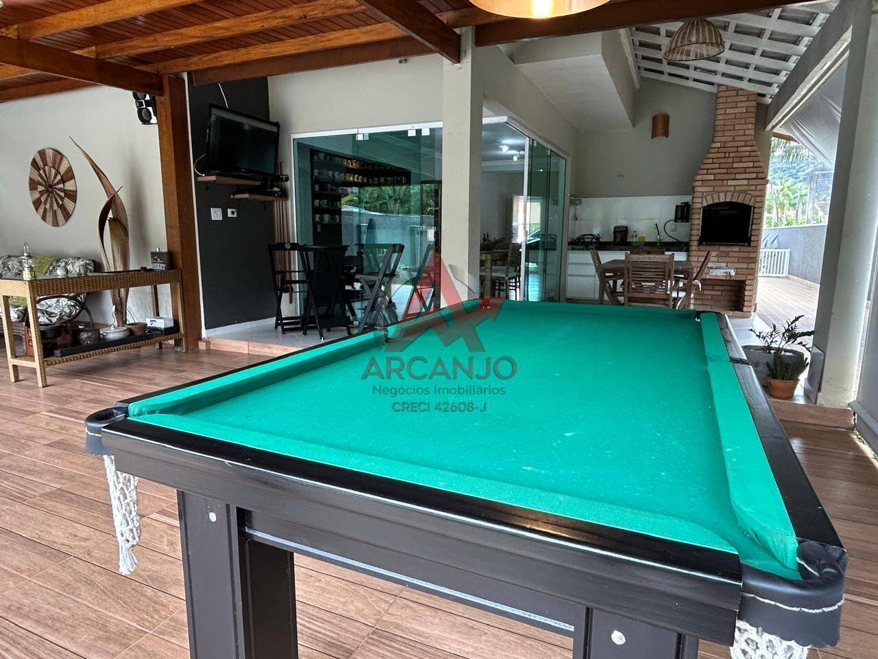 Casa, 3 quartos, 270 m² - Foto 16