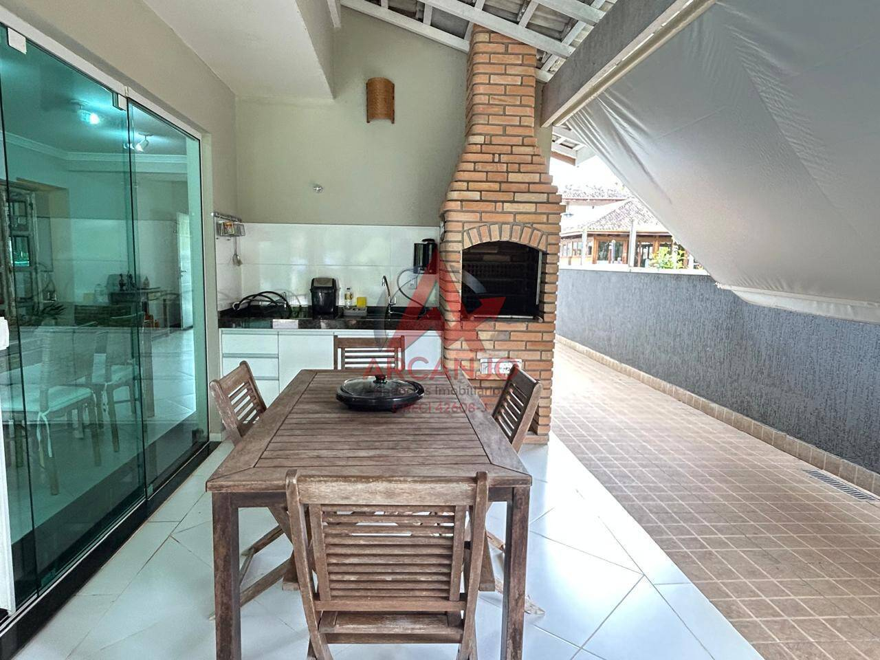 Casa, 3 quartos, 270 m² - Foto 19