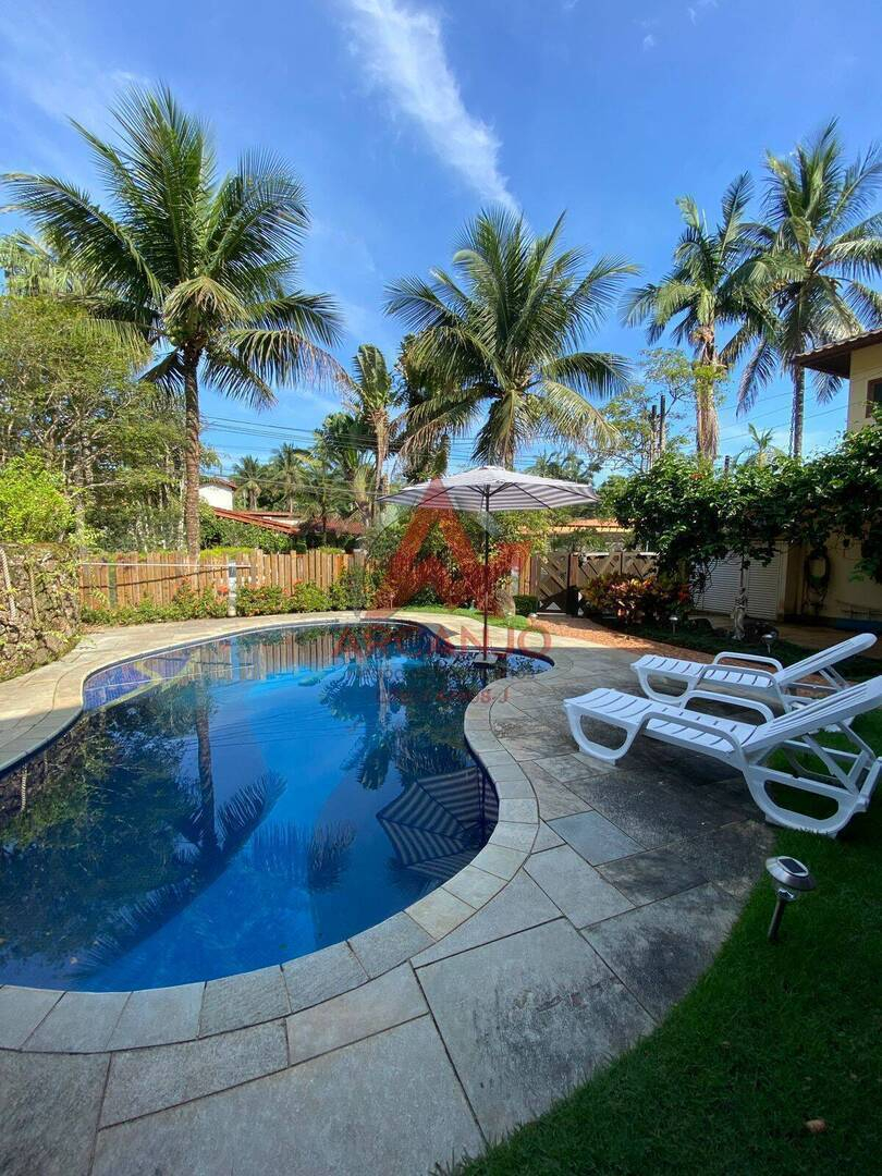 Casa, 4 quartos, 282 m² - Foto 1