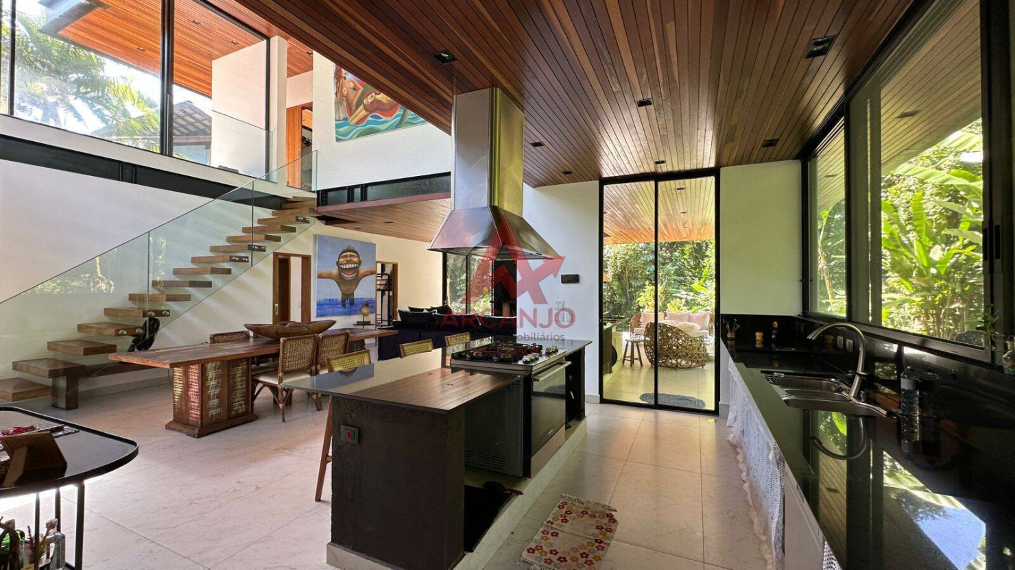 Casa, 3 quartos, 315 m² - Foto 2