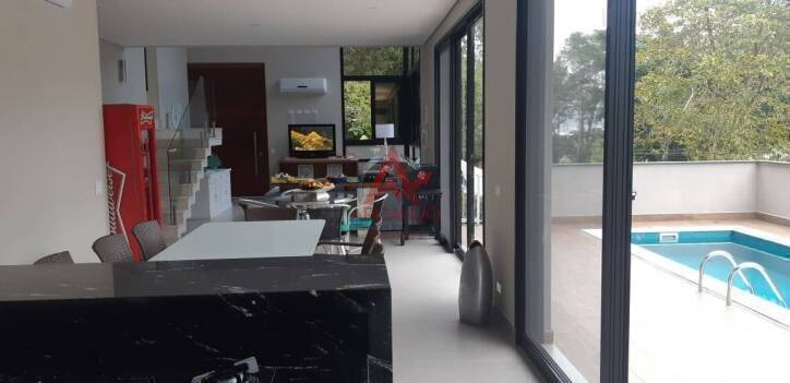 Casa, 4 quartos, 230 m² - Foto 13