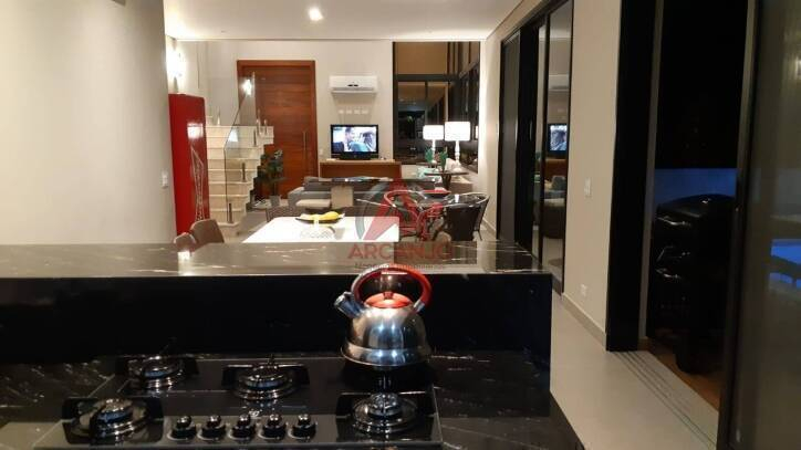 Casa, 4 quartos, 230 m² - Foto 16