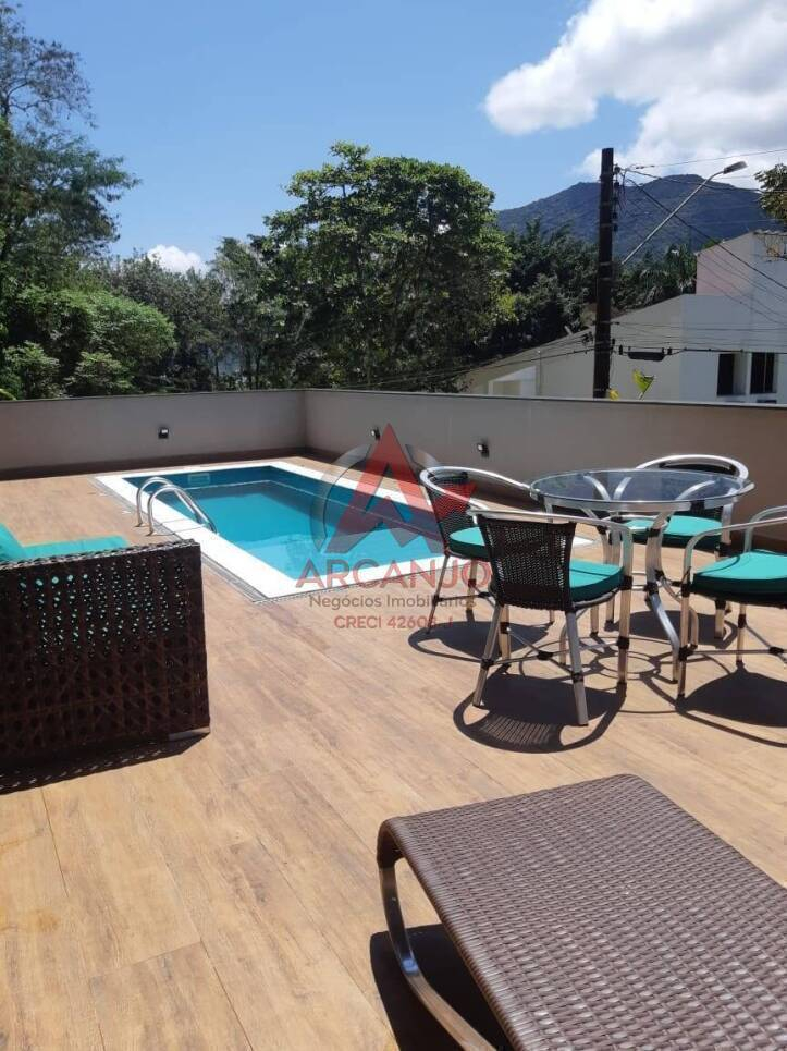 Casa, 4 quartos, 230 m² - Foto 29