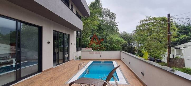 Casa, 4 quartos, 230 m² - Foto 30