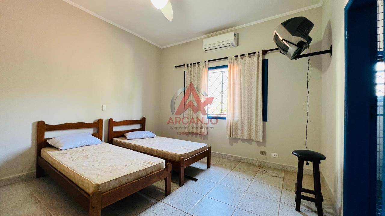 Casa, 4 quartos, 258 m² - Foto 9