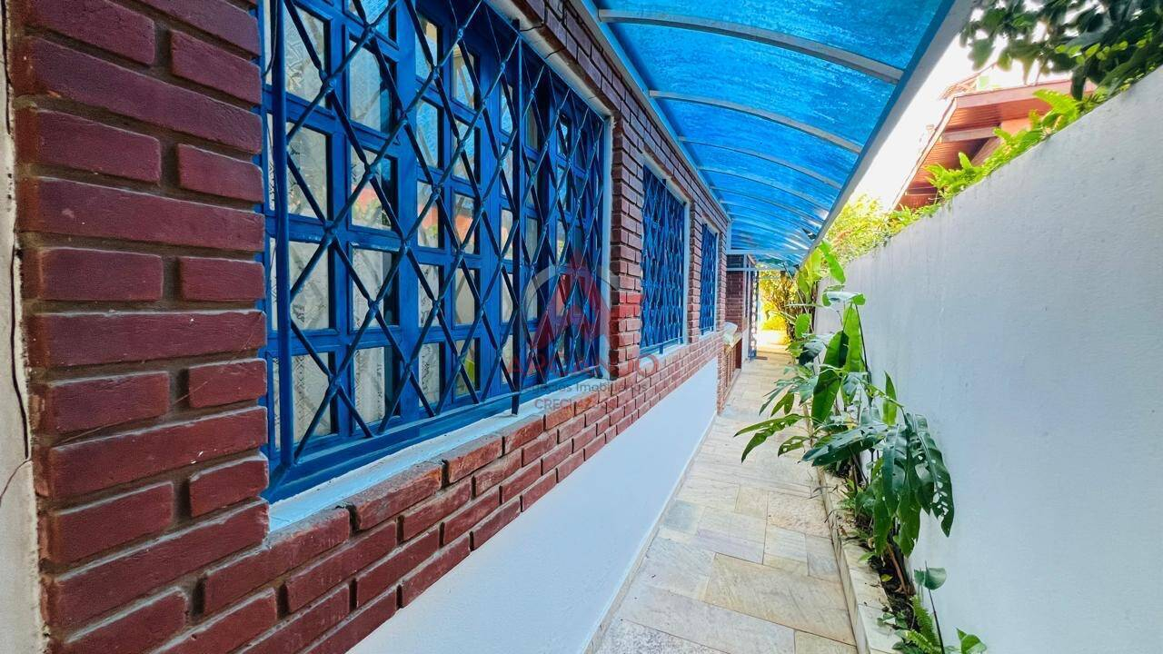 Casa, 4 quartos, 258 m² - Foto 26