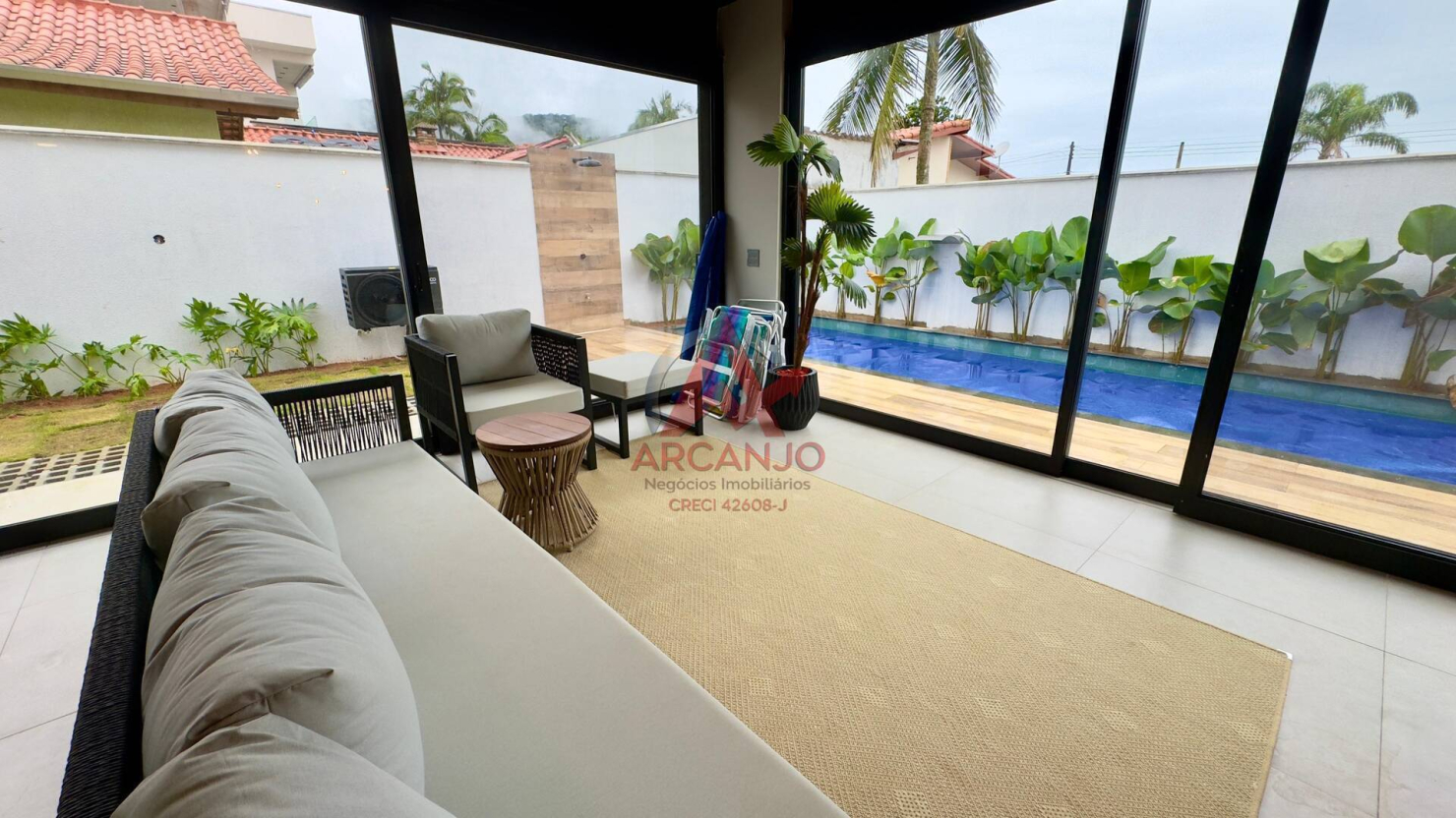 Casa, 5 quartos, 300 m² - Foto 11