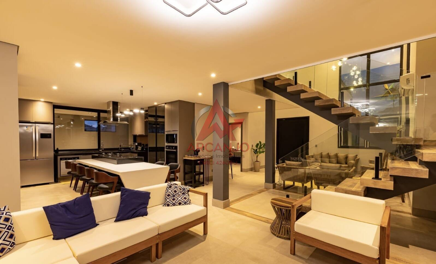Casa, 5 quartos, 300 m² - Foto 1