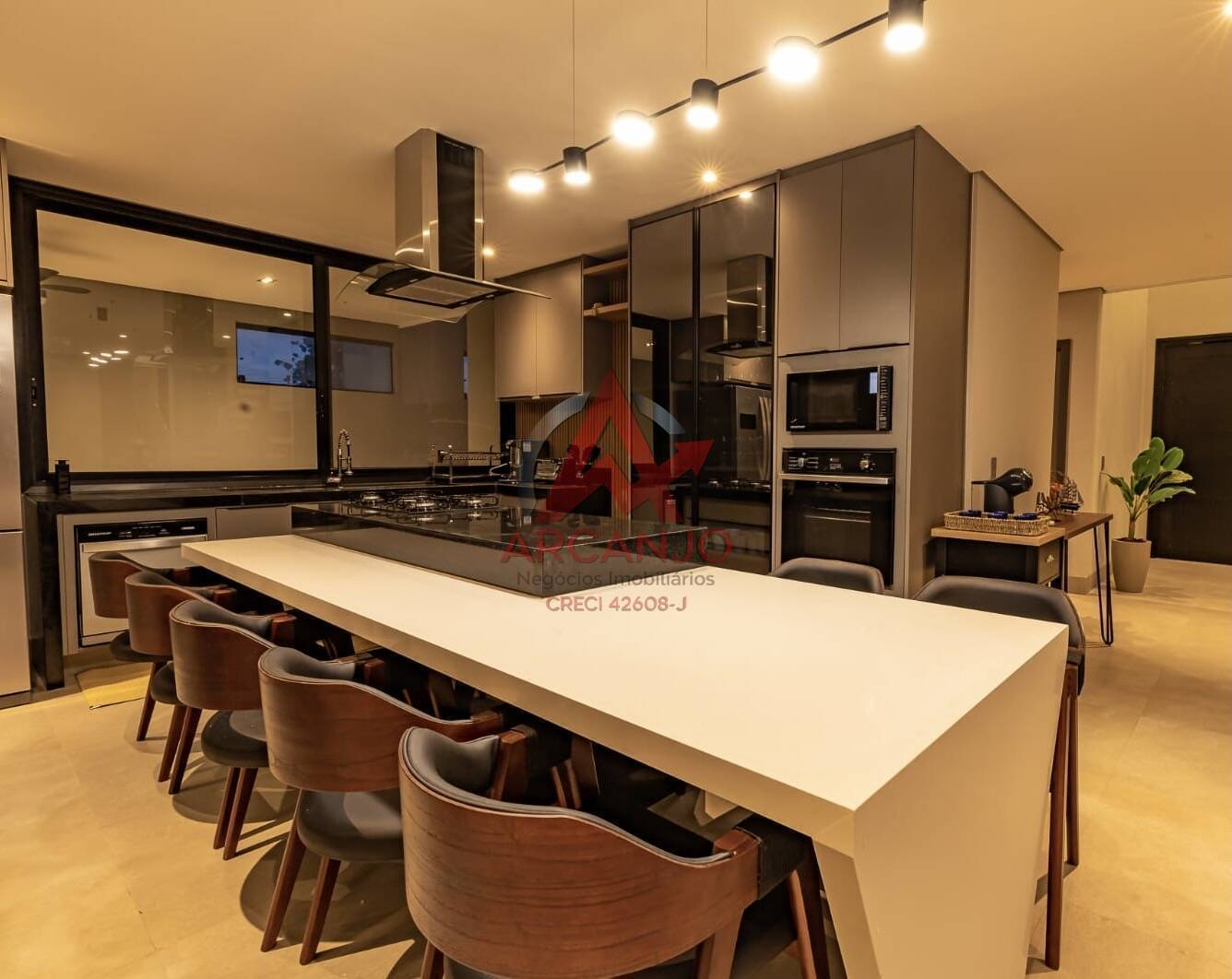 Casa, 5 quartos, 300 m² - Foto 9