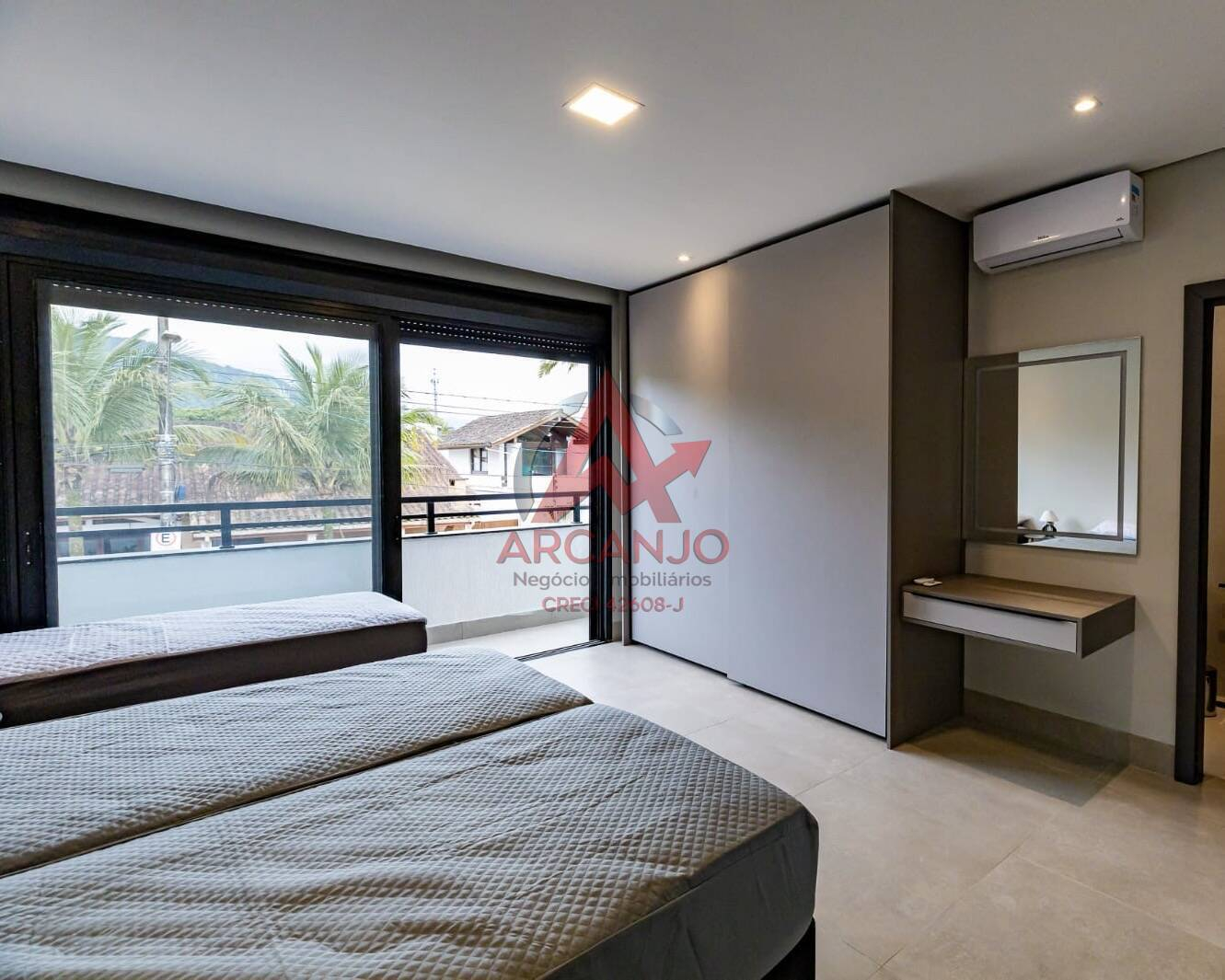 Casa, 5 quartos, 300 m² - Foto 14