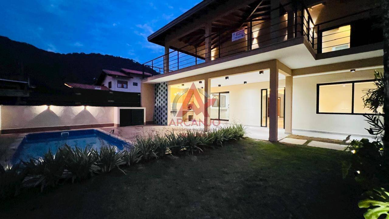 Casa, 6 quartos, 470 m² - Foto 3