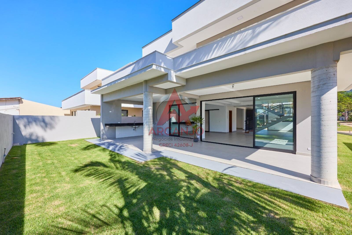 Casa, 4 quartos, 270 m² - Foto 3