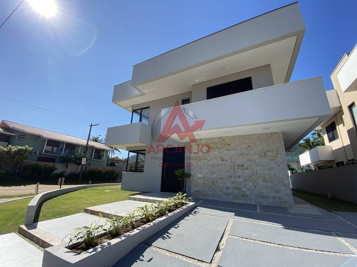 Casa, 4 quartos, 270 m² - Foto 4