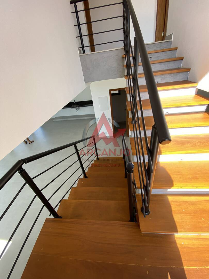 Casa, 4 quartos, 270 m² - Foto 13