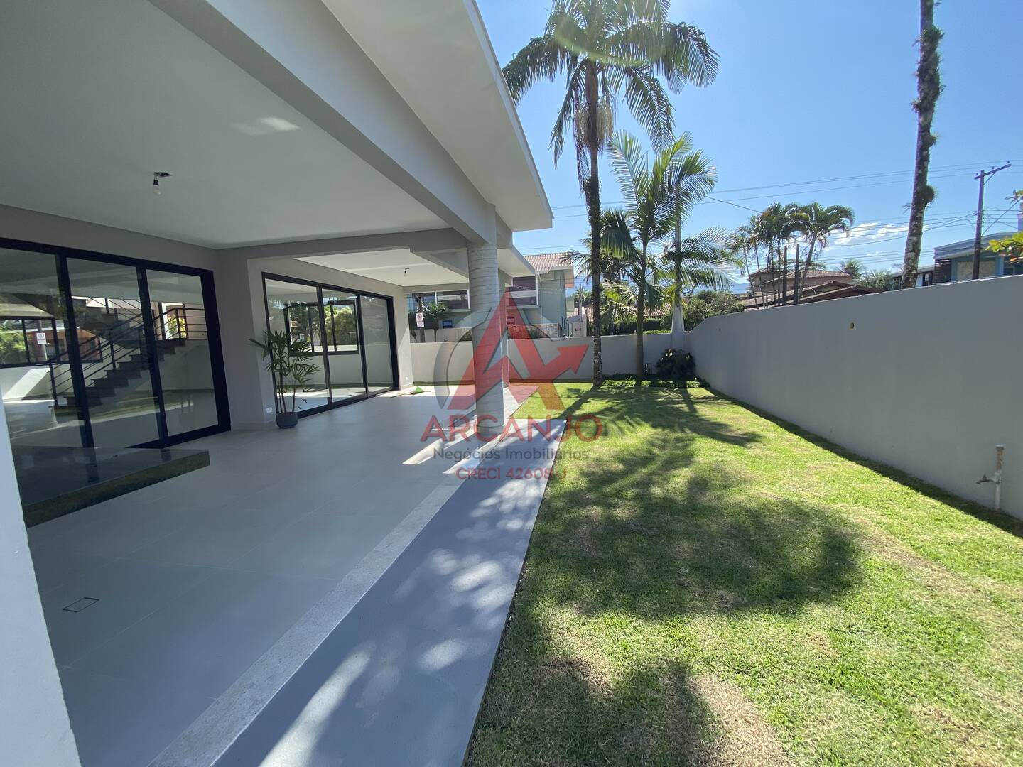 Casa, 4 quartos, 270 m² - Foto 32