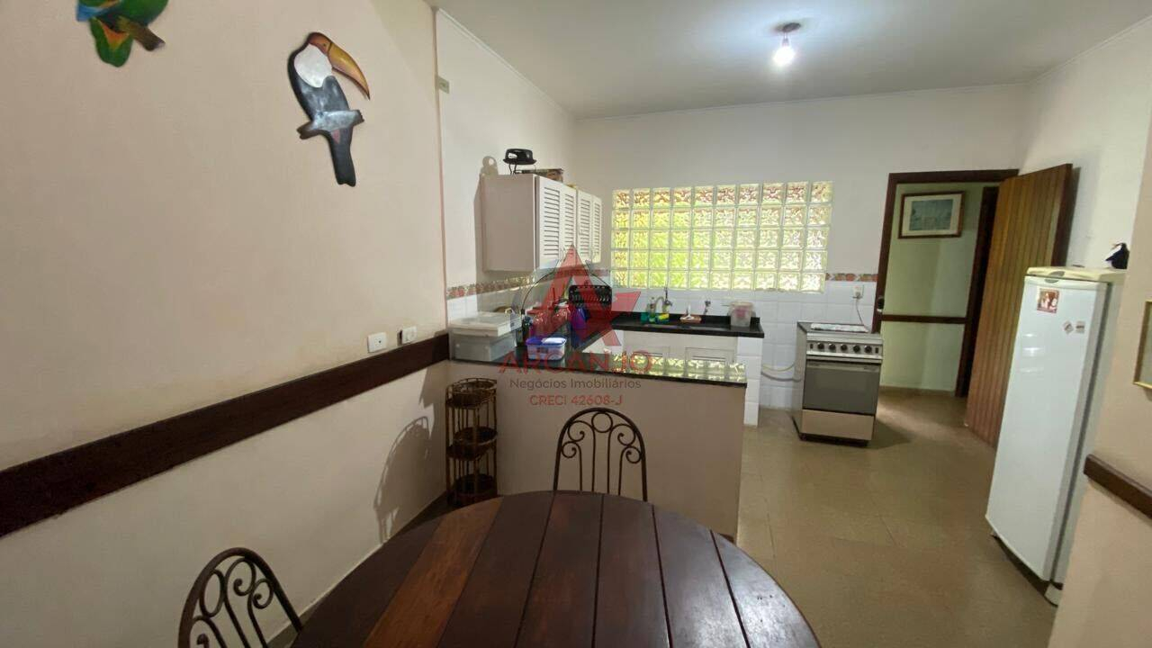 Casa, 4 quartos, 180 m² - Foto 5