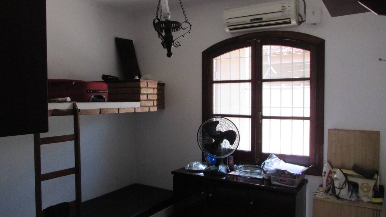 Casa, 8 quartos, 320 m² - Foto 30
