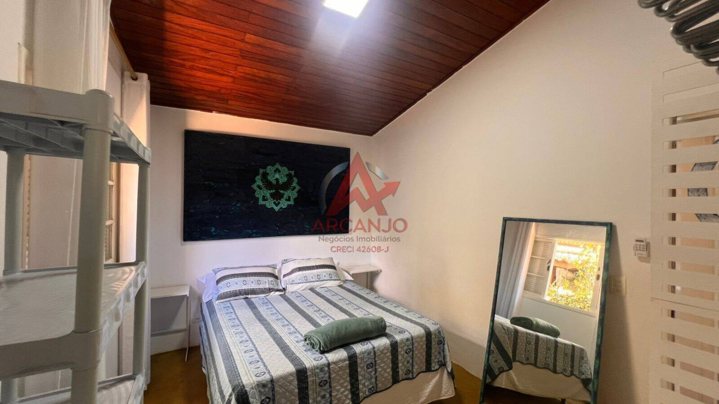 Casa, 5 quartos, 300 m² - Foto 18