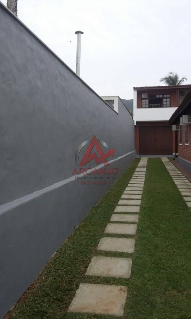 Casa, 6 quartos, 150 m² - Foto 11