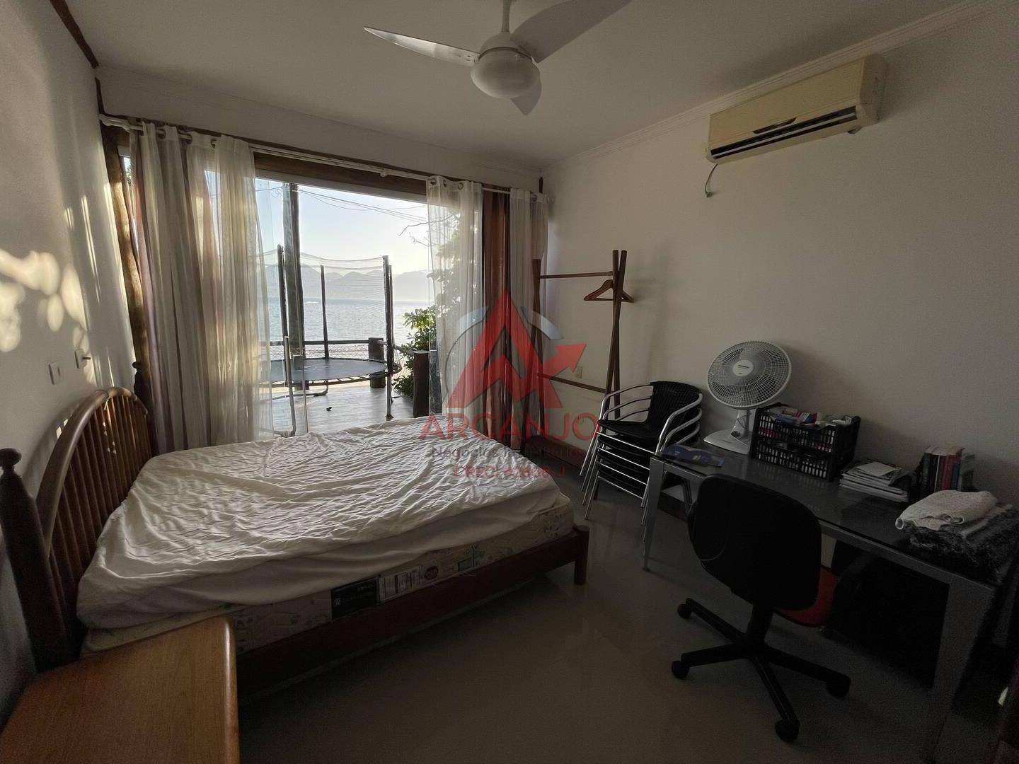 Casa, 3 quartos, 267 m² - Foto 15