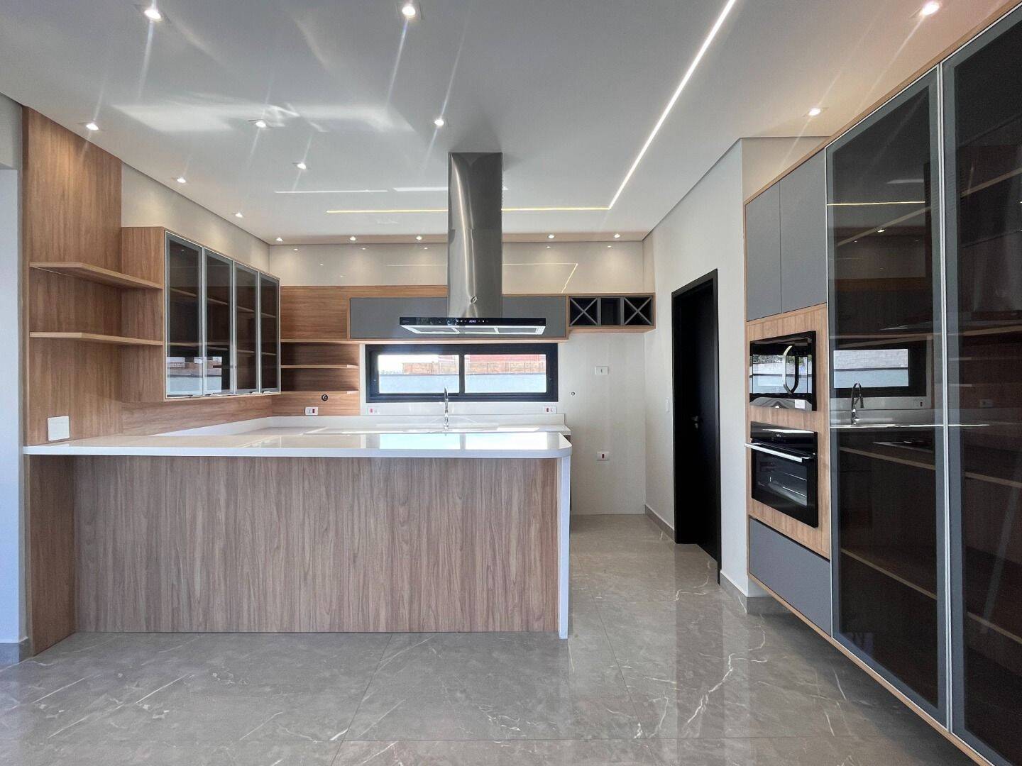 Casa, 4 quartos, 300 m² - Foto 9