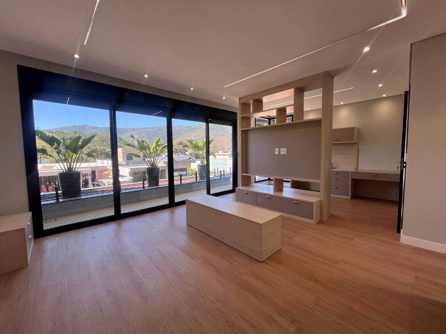 Casa, 4 quartos, 300 m² - Foto 17