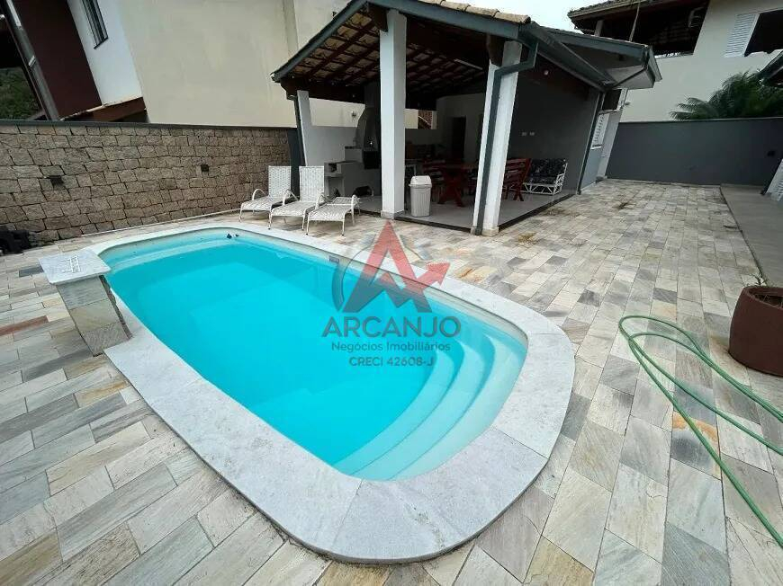 Casa, 5 quartos, 200 m² - Foto 4