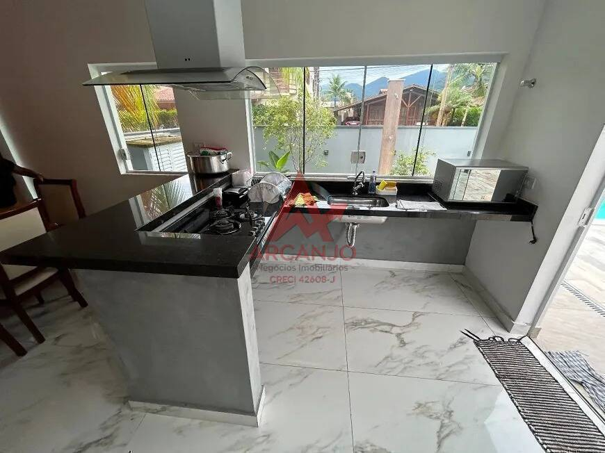 Casa, 5 quartos, 200 m² - Foto 12