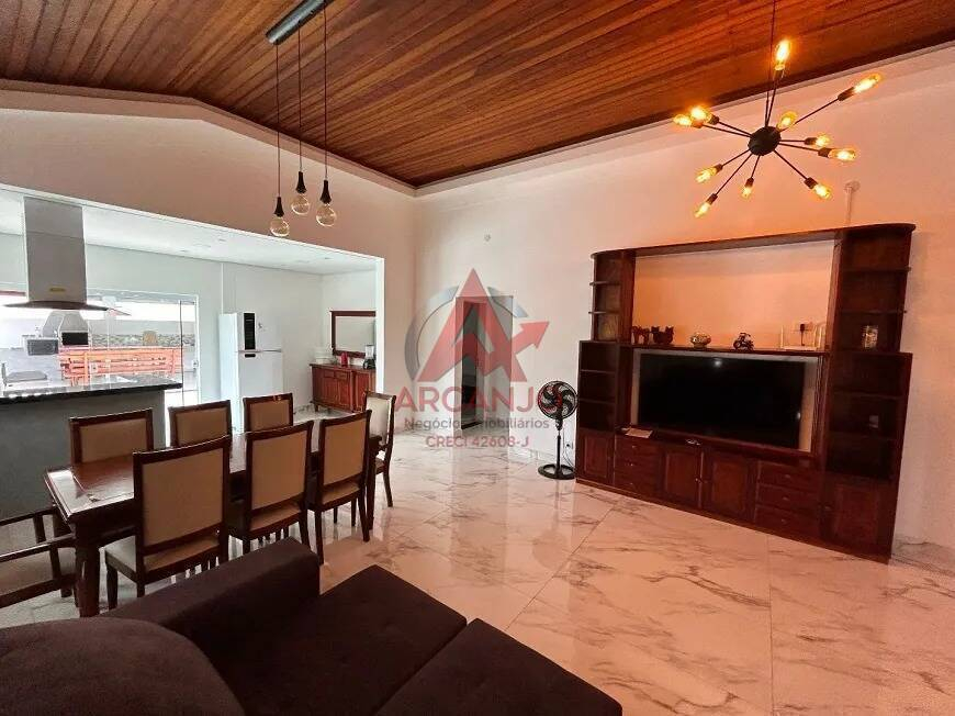 Casa, 5 quartos, 200 m² - Foto 19