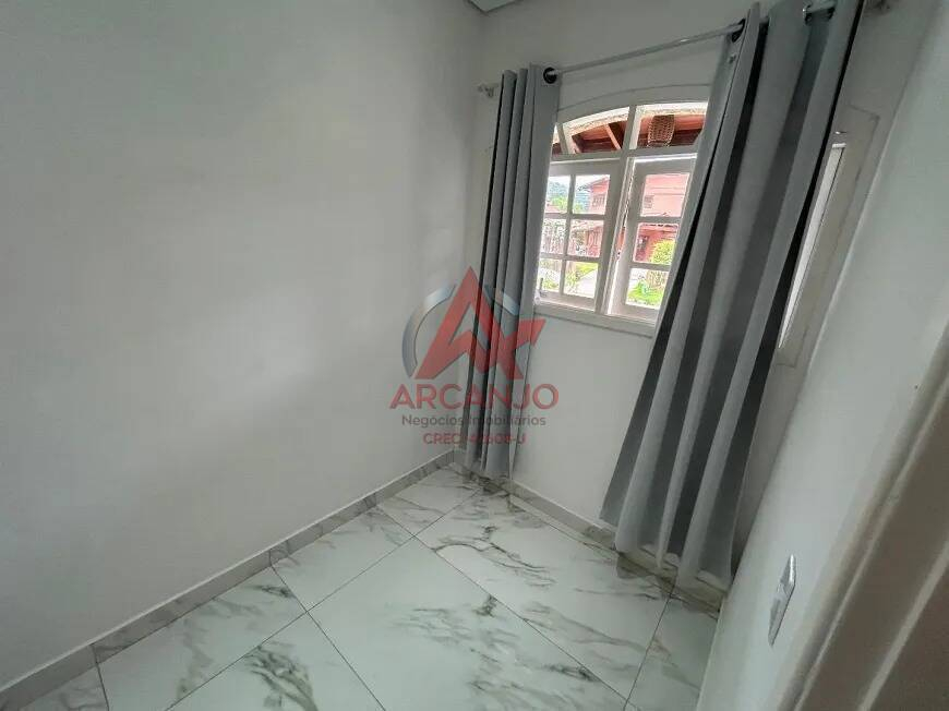 Casa, 5 quartos, 200 m² - Foto 29